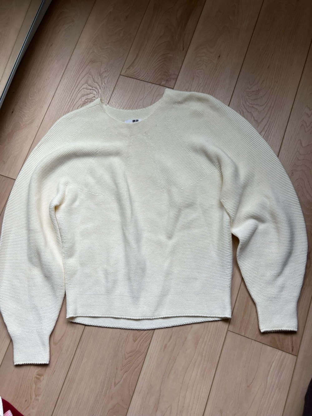 Uniqlo Cream Crewneck Ribbed Knit Sweater